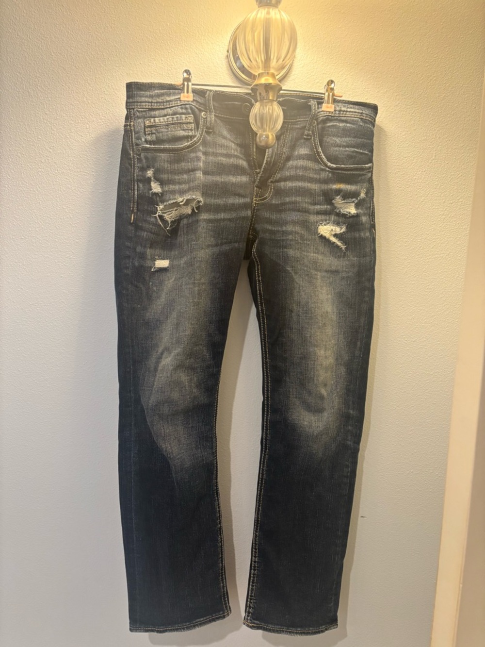 BKE Men’s Distressed Dark Blue Straight Jeans